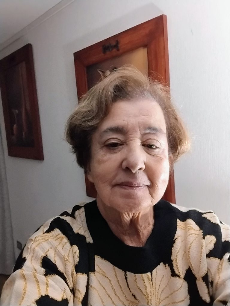Dra. Carmen Correa Bustamante
